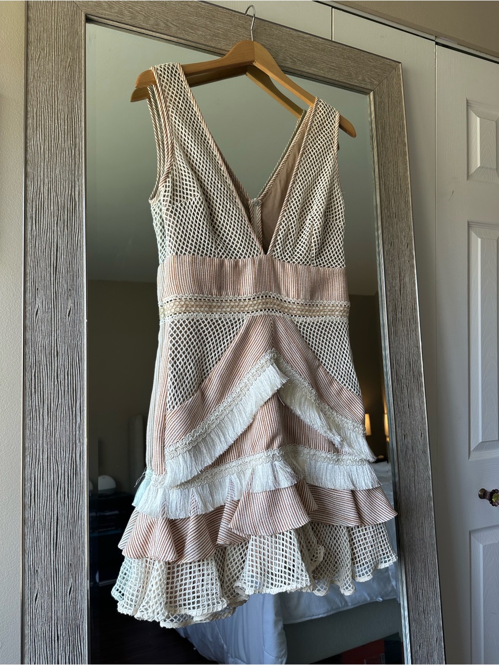 PatBO Beige White Striped Mesh Fringe Ruffle V-Neck Mini Dress Size 8 Medium